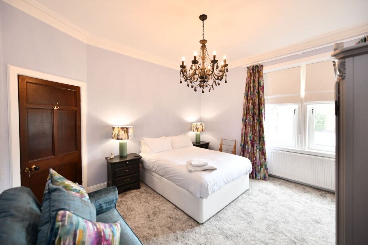 4 bedrooms