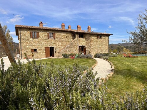 Villa Convento Pietralunga