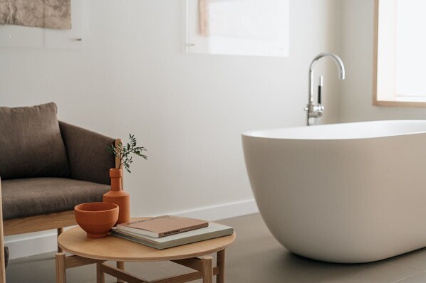 Suite, City View | 1 bedroom, in-room safe, blackout curtains, soundproofing