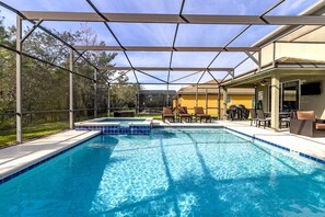 Beheizter Pool