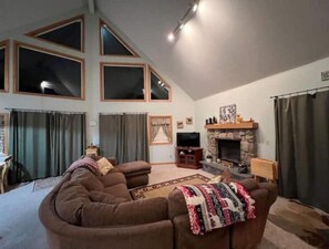 Smart TV, fireplace, table tennis, books