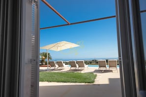 Interior - TD Casale Donna Madia Sea View Pool Over Vineyard (Monopoli)