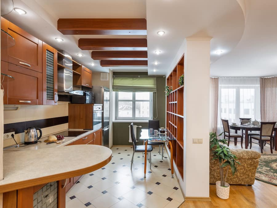 Familieleilighet | Eget kjøkken | Kjøleskap, mikrobølgeovn, ovn og kokeplater