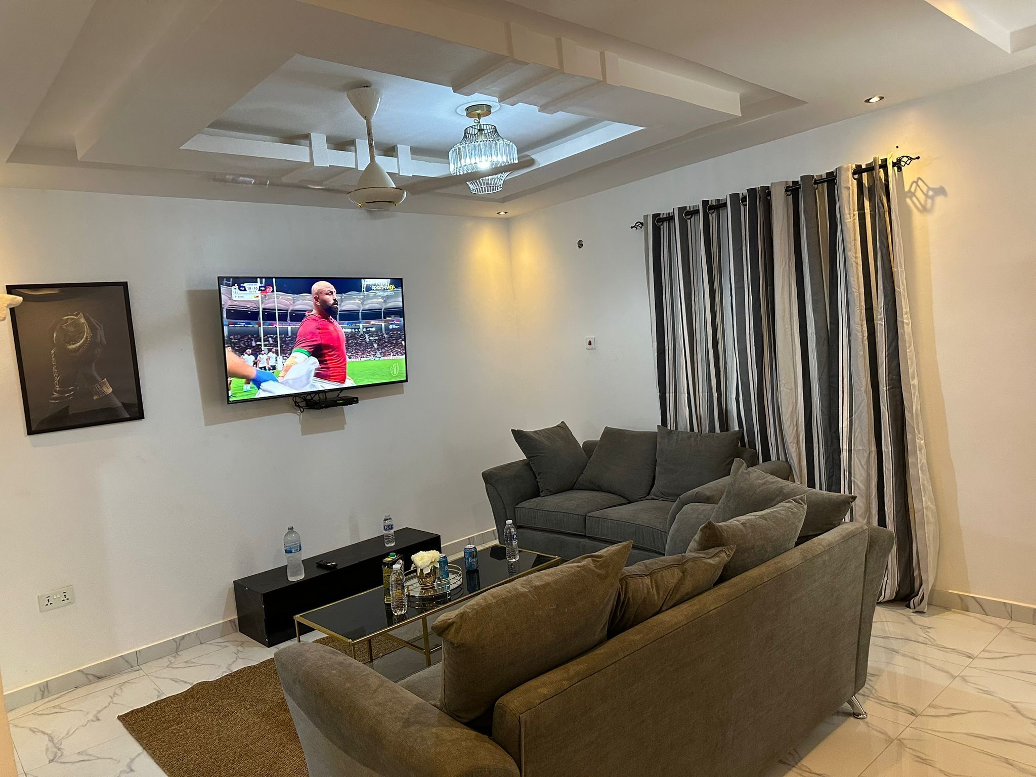 Apartment, 2 Bedrooms, Smoking, Balcony | Ruang tamu