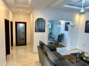 Apartament, 2 dormitoris, fumadors, balcó | Interior