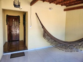 Habitación cuádruple | Ropa de cama de alta calidad, minibar, wifi gratis y ropa de cama