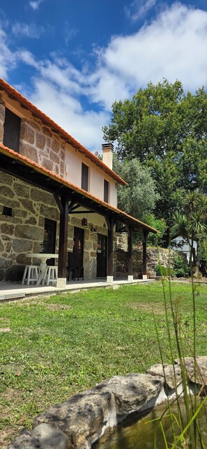 Bagian depan properti