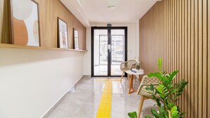 Ảnh chưa phân loại, 3 trong số 208 ảnh, nút