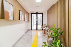 Interior entrance - B.Homy - ALF Bela Vista (São Paulo)