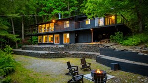 Terrace/patio - Hudson Valley and The Berkshires getaway (Hillsdale)