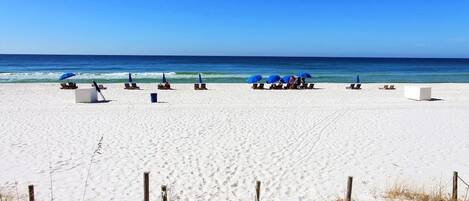 Na praia