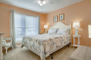 2 slaapkamers, een strijkplank/strijkijzer, gratis wifi, beddengoed