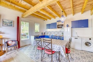 Dining - Le Gîte de la Calotine 4 Étoiles (Dives-sur-Mer)