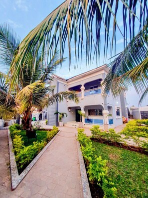Căn hộ, 2 phòng ngủ, hút thuốc, ban công | Ngoại thất