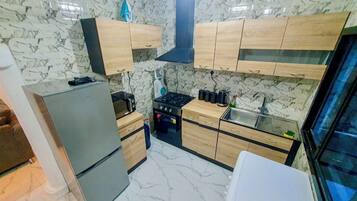 Apartment, 2 Bedrooms, Smoking, Balcony | Interior