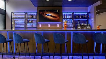 Bar (en la propiedad)