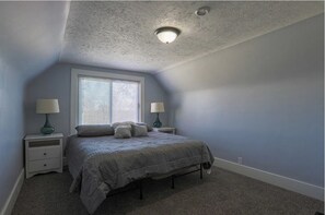 5 habitaciones, wifi y ropa de cama 