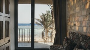 واي فاي مجانًا وملاءات أسرّة