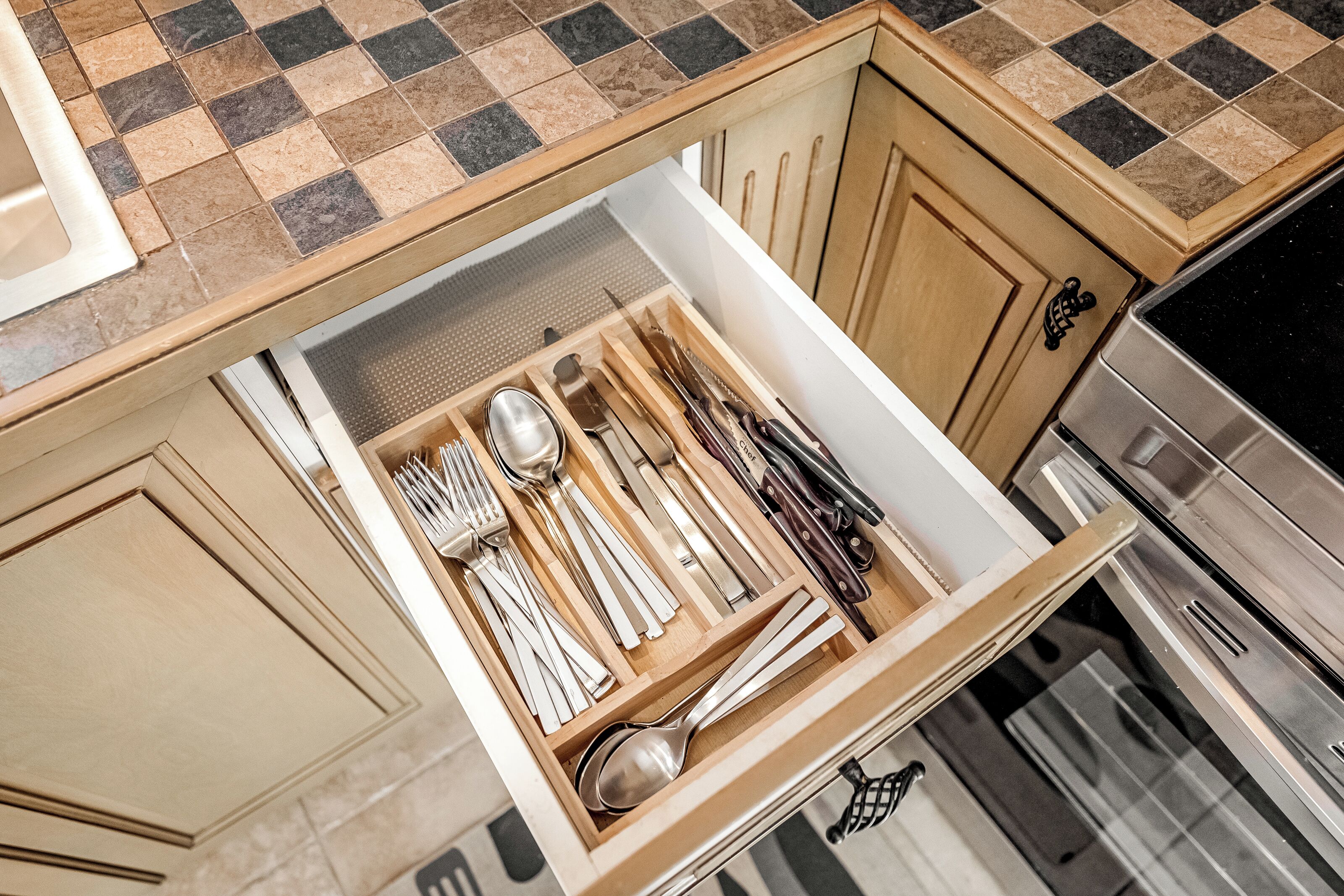 微波炉、烤箱、炉灶、  洗碗机