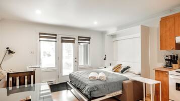 3 間睡房、熨斗/熨衫板、Wi-Fi、床單