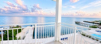 Closest Oceanfront Home - 3 Stories, Views & Dock - Paradise Palms