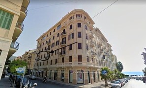 Apartment (3 Bedrooms) | Interior - Hanbury 10 (Alassio)