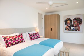 3 soverom, safe på rommet, skrivebord og strykejern/-brett