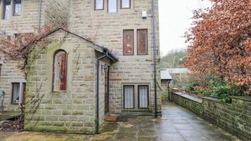 Cottage | Interior