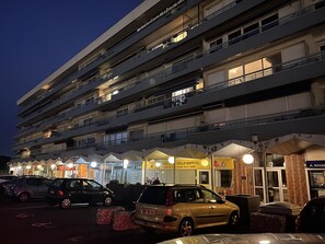 Exterior - Luxueux Appartement Jacuzzi Proche de Paris (La Celle-Saint-Cloud)