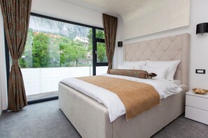 4 bedrooms, desk, free WiFi, bed sheets - Luxury villa with private pool, sea view (Blaškovici)