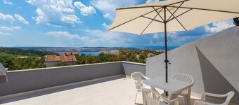Villa with private pool, 350 metres beach