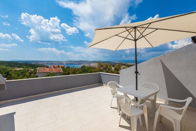 Villa with private pool, 350 metres beach