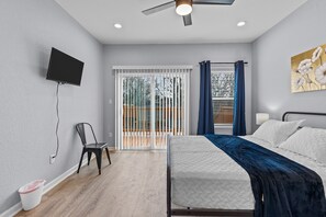 House (4 Bedrooms) | 4 bedrooms, laptop workspace, iron/ironing board, bed sheets