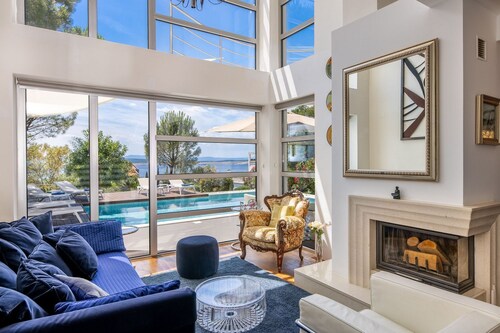 Strandnahe Villa mit Pool nur 350 Meter zum Strand mit Whirlpool, Meerblick