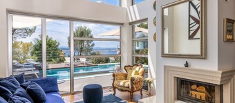 Beachfront Villa with Private Pool, Jacuzzi, Sea View