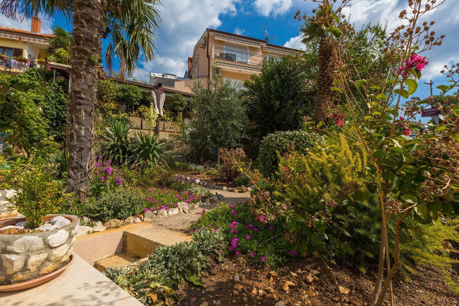 Jardines del alojamiento