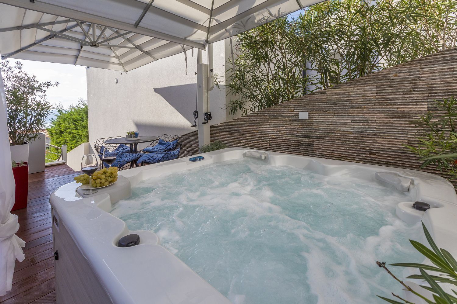 Restauration extérieure