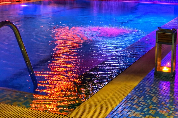 Indoor pool, seasonal outdoor pool