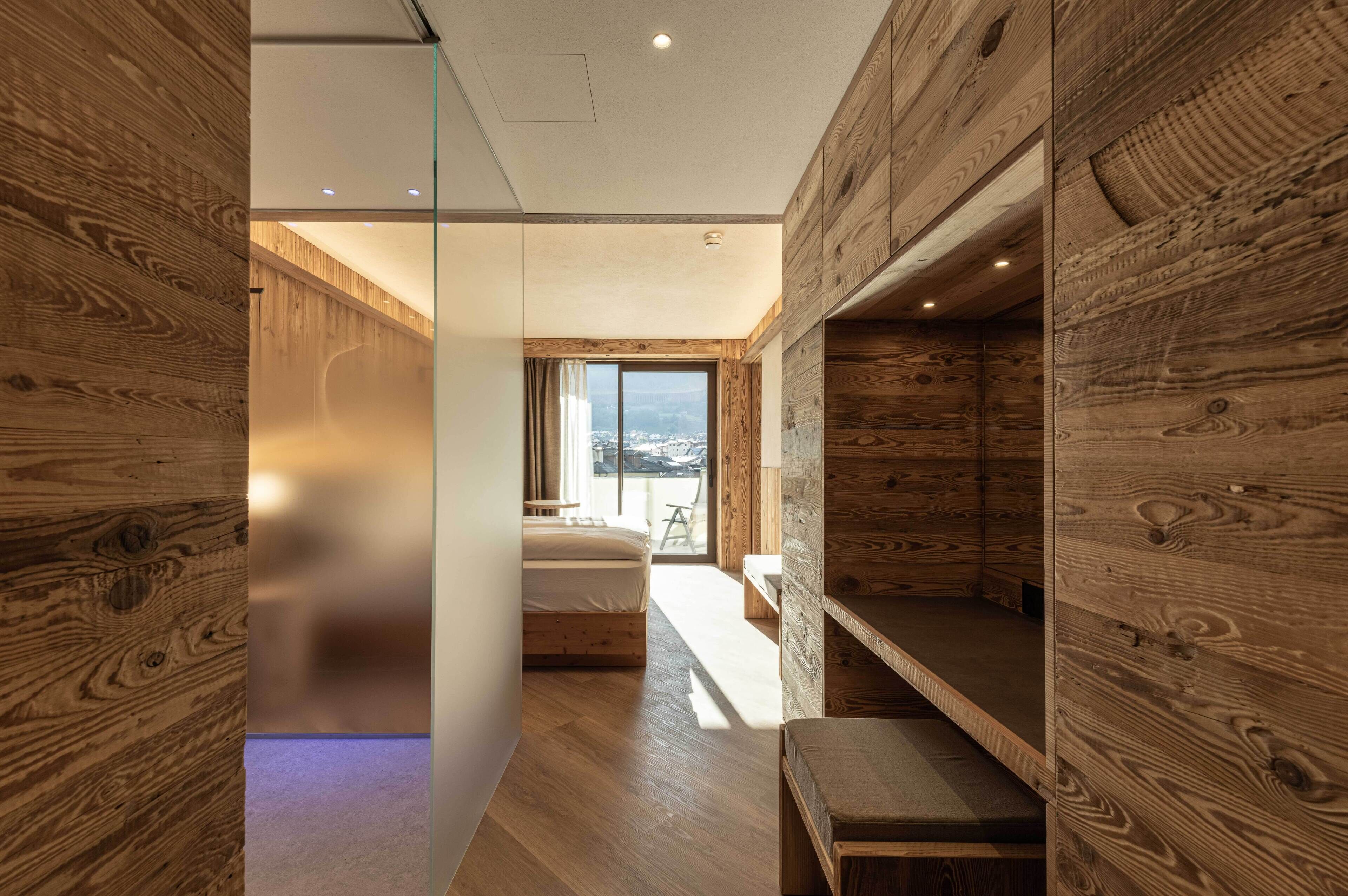 Chambre Deluxe Double ou avec lits jumeaux, balcon, vue montagne