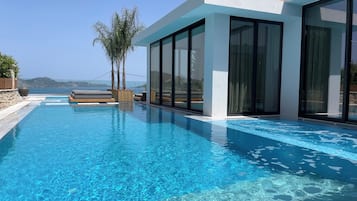 Villa | Pool | Outdoor pool