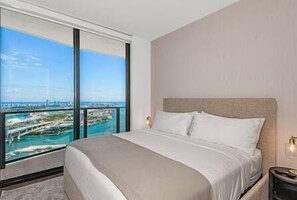 2 間睡房、書桌、免費 Wi-Fi、床單