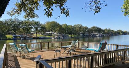 Waterfront Dog-Friendly Lake Home, Cozy Decks and Wood Stove