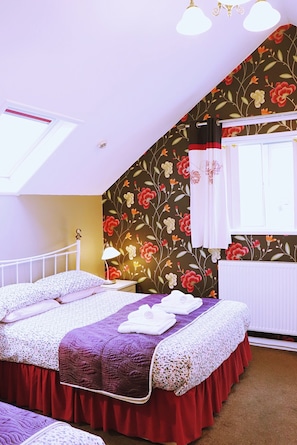 Family Double or Twin Room, Ensuite (room 15) - Arkale Lodge (Carlisle)