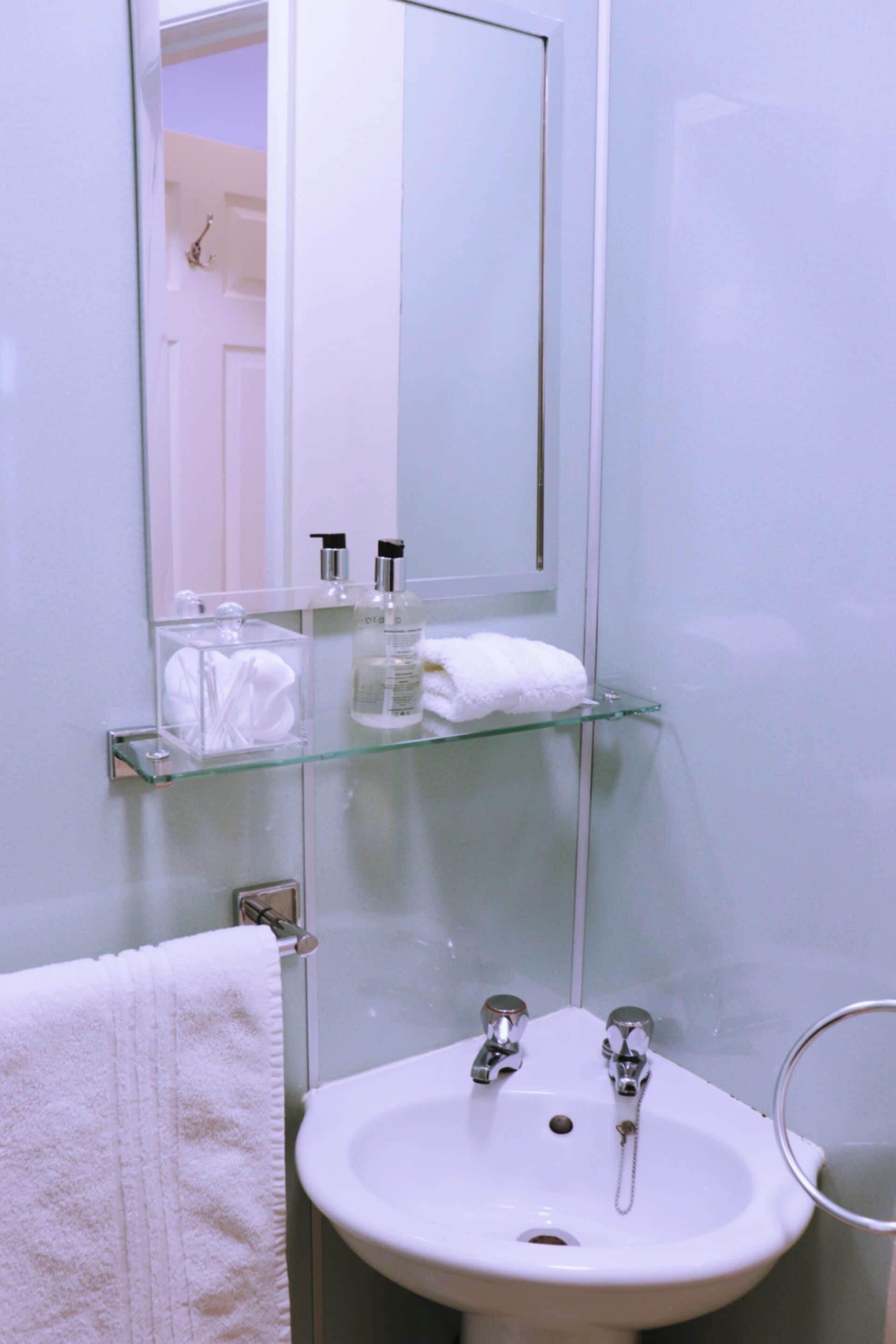 Habitación doble, baño en la habitación | Baño