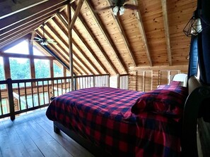 3 室のベッドルーム、アイロン / アイロン台、WiFi、ベッドシーツ