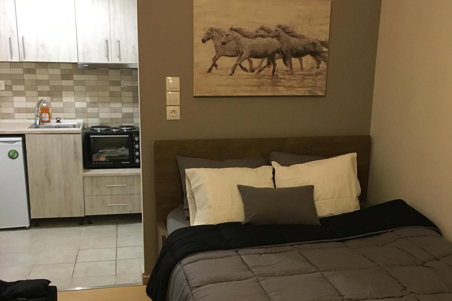 1 bedroom, free WiFi, bed sheets