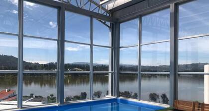 Increible Vista al Lago! / Incredible Front View of the Lake!