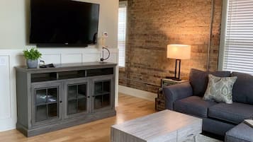 Televisión y oficina