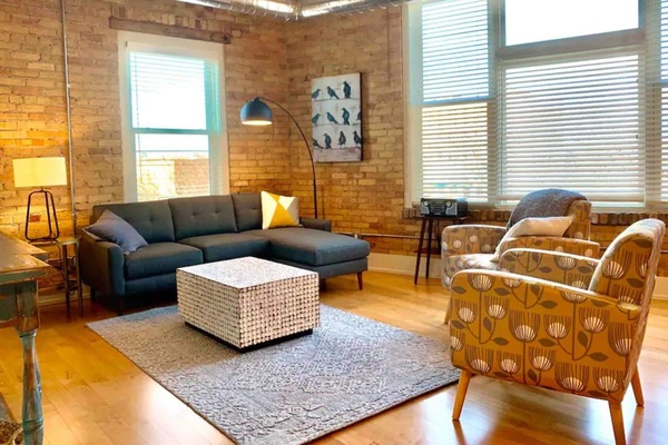 Warm, cozy, and comfortable. You might forget where you are!