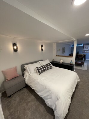 1 chambre, bureau, fer et planche à repasser, Wi-Fi gratuit